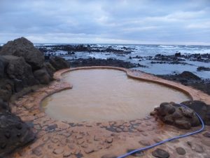 図2（秘境の例２）青森県不老ふ死温泉