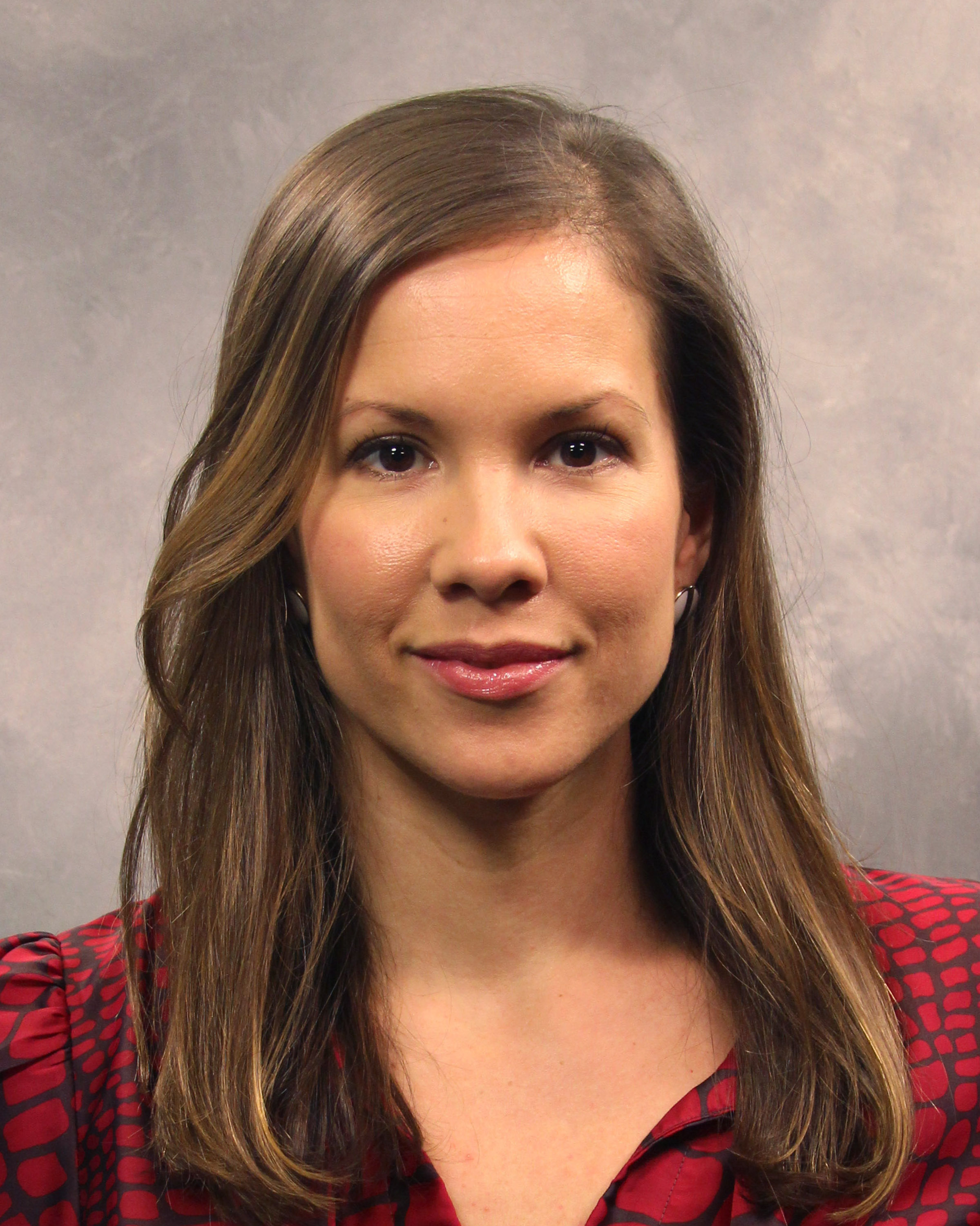 Read_Lyndsey_Headshot